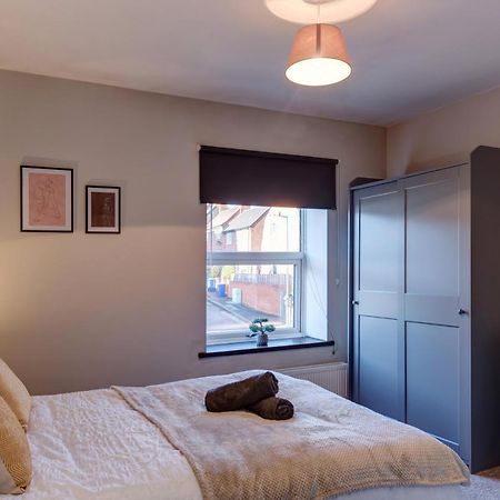 Cosy 2 Bed Home 체스터필드 외부 사진