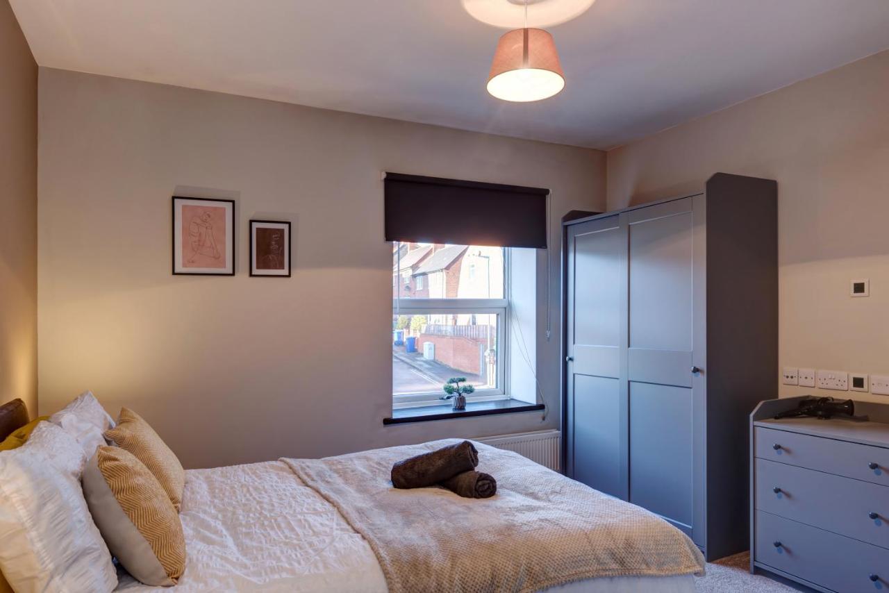 Cosy 2 Bed Home 체스터필드 외부 사진